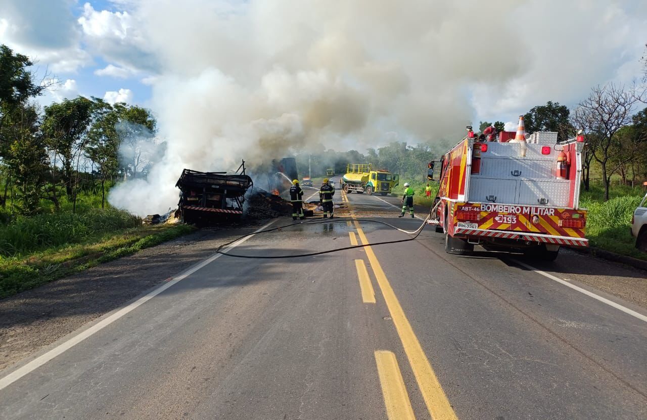 Final de semana trágico nas rodovias federais goianas