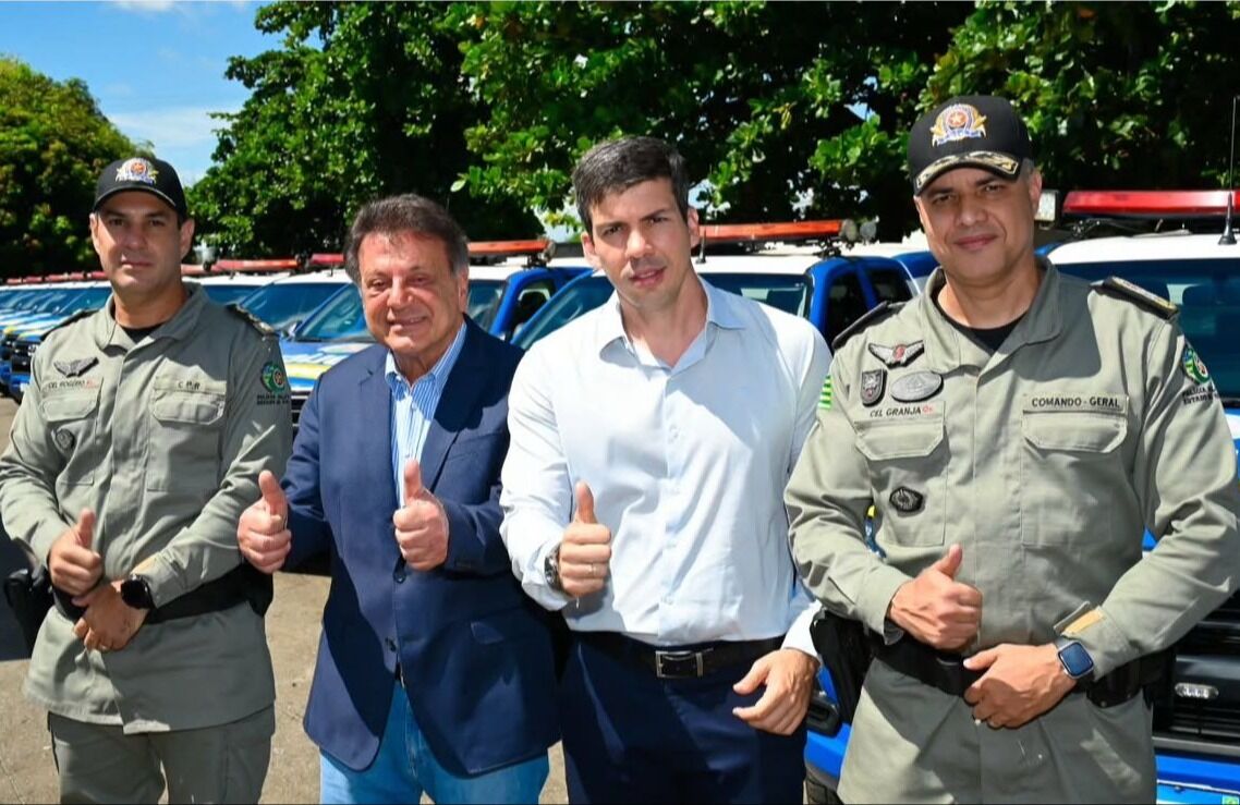 Adib Elias Secretário da Infraestrutura, participa da Cerimônia de entrega das Starlinks  para o Comando de  Policiamento Rodoviário.