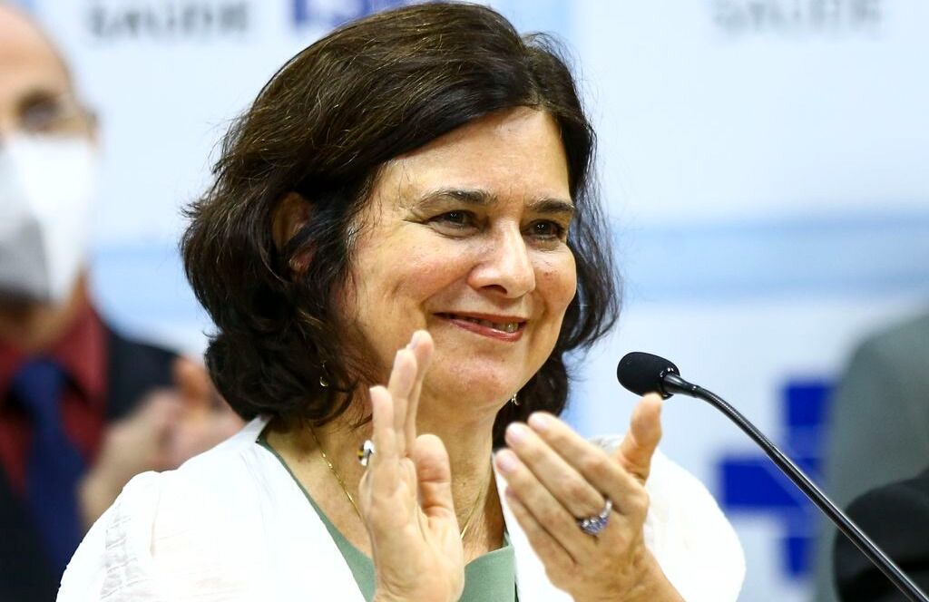 Ministra da Saúde vem a Catalão conhecer o Hospital Universitário e a UFCAT