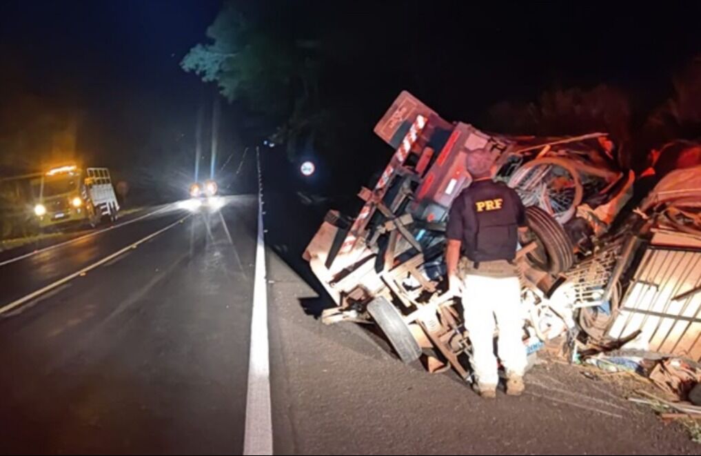 Fim de semana tem 16 acidentes e 22 feridos nas rodovias federais em Goiás