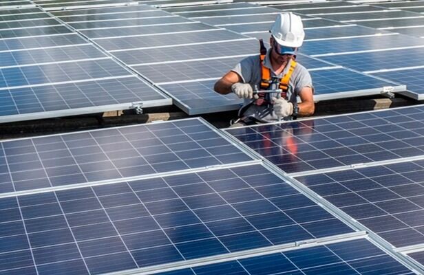 Sebrae Goiás lança programa voltado a empreendedor do setor de energia solar