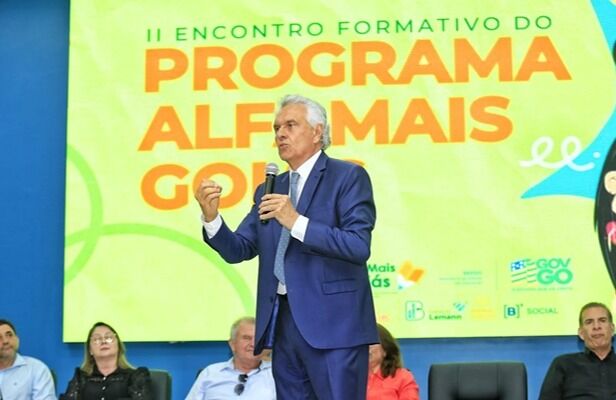 Caiado vai a Brasília com programa que é destaque nacional na alfabetização
