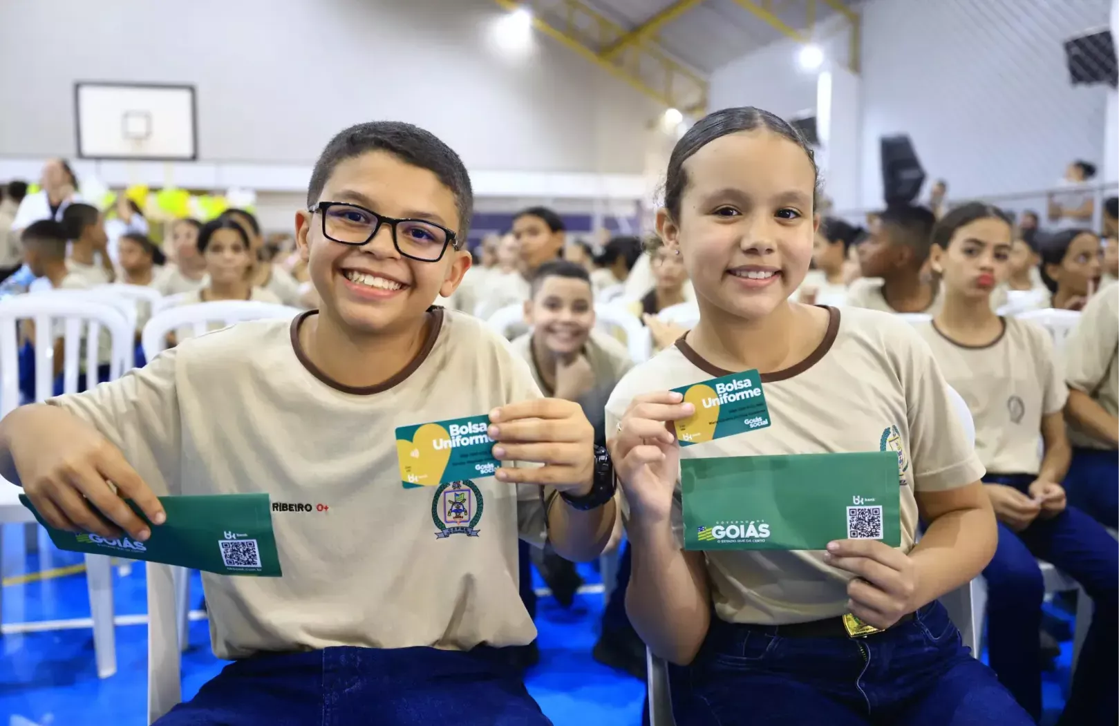 Goiás Garante Uniforme Escolar para Mais de 17 Mil Alunos de Colégios Militares