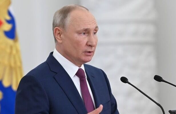 Ucrânia ataca refinarias na Rússia e Putin ameaça usar armas nucleares